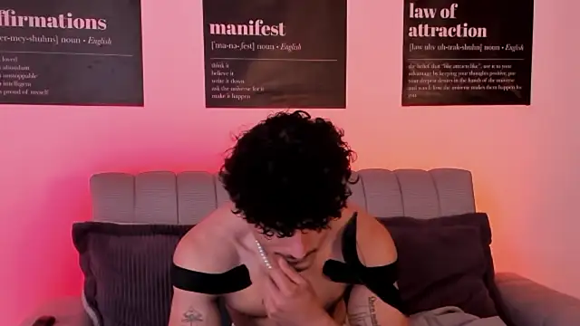 Snapshot of Thomas_Fit1 chatting on 02.06.26 Thomas Fit1 online show from 02.06.26