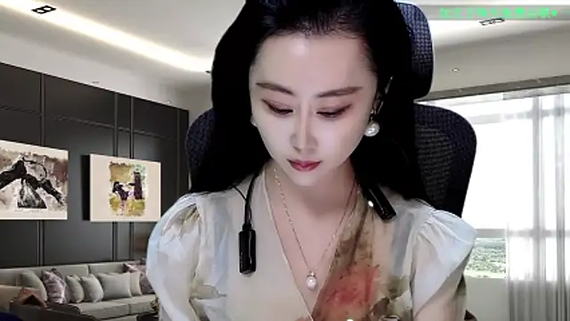 W-E-N-123 online show from 12.20.25