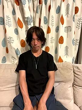 Snapshot of Katakuriko-Denpun chatting on 09.23.25 Katakuriko-Denpun online show from 09.23.25