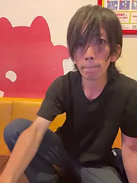 Snapshot of Katakuriko-Denpun chatting on 09.24.25 Katakuriko-Denpun online show from 09.24.25