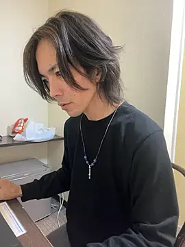 Snapshot of Katakuriko-Denpun chatting on 11.26.25 Katakuriko-Denpun online show from 11.26.25