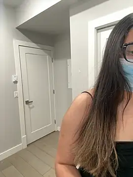 jAsMinE678 online show from 04.13.26