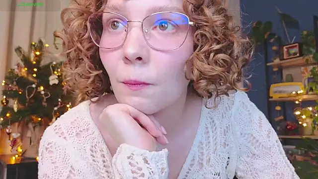 Snapshot of _lightmyfire chatting on 12.20.24  lightmyfire online show from 12.20.24