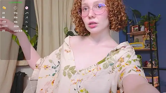 Snapshot of _lightmyfire chatting on 01.07.25  lightmyfire online show from 01.07.25