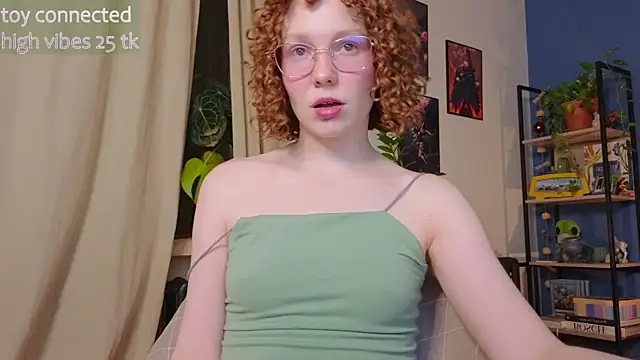 Snapshot of _lightmyfire chatting on 02.02.25  lightmyfire online show from 02.02.25