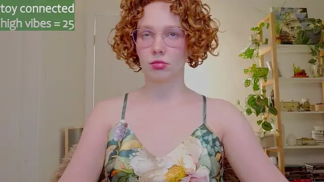 Snapshot of _lightmyfire chatting on 09.11.25  lightmyfire online show from 09.11.25