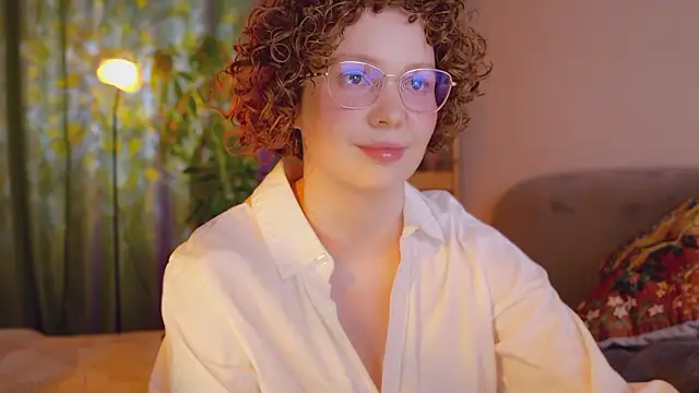 Snapshot of _lightmyfire chatting on 02.06.26 lightmyfire online show from 02.06.26