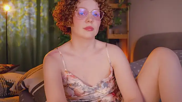 Snapshot of _lightmyfire chatting on 04.15.26 lightmyfire online show from 04.15.26