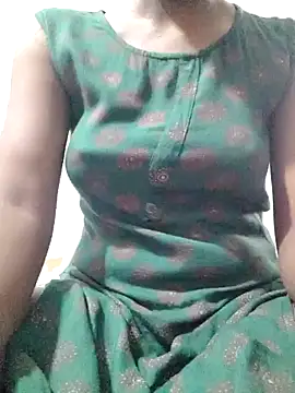 Snapshot of rituporna2004 chatting on 12.12.24 rituporna2004 online show from 12.12.24