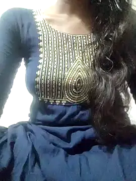 Snapshot of rituporna2004 chatting on 02.01.25 rituporna2004 online show from 02.01.25