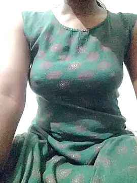 Snapshot of rituporna2004 chatting on 03.22.25 rituporna2004 online show from 03.22.25