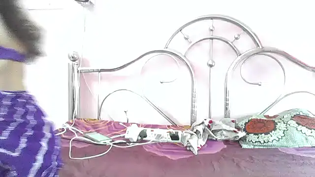 my-laila online show from 03.17.26