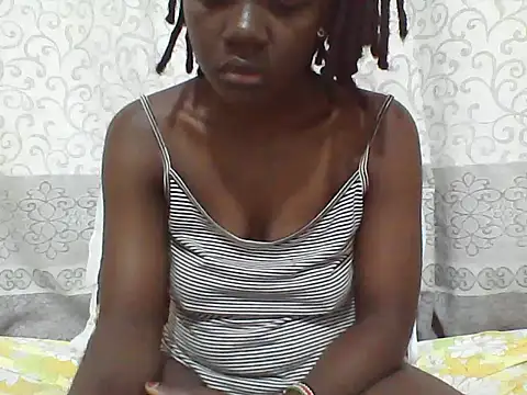 Snapshot of Ebony_Sweetcandy chatting on 06.03.26 Ebony Sweetcandy online show from 06.03.26