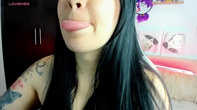 AilynRed online show from 01.16.26