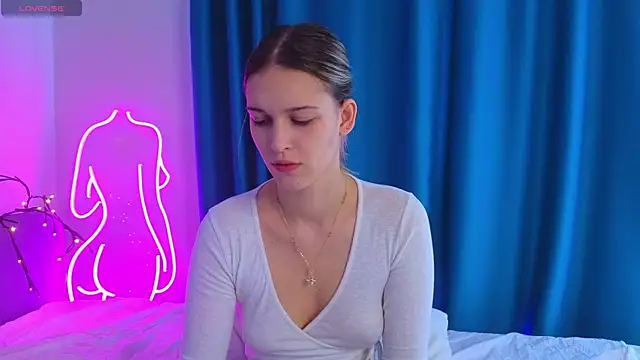 Snapshot of KimberliDean chatting on 02.03.25 KimberliDean online show from 02.03.25