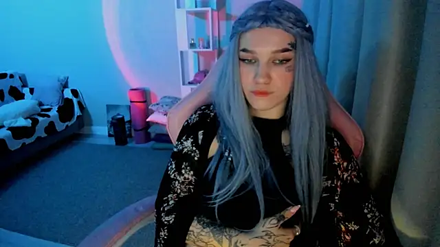 Ledy WWWII online show from 12.03.24