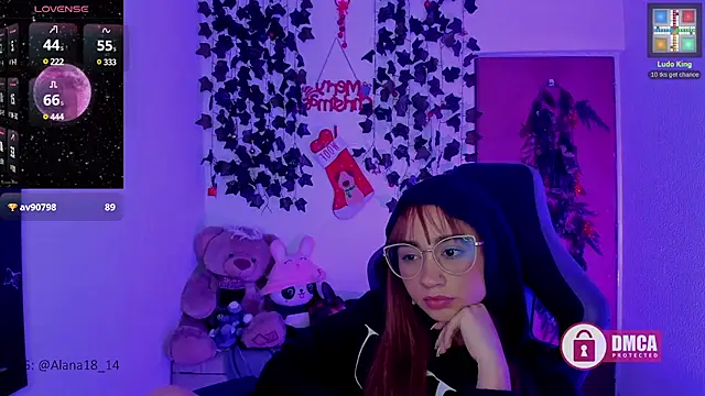 Alana Pherson online show from 12.28.24