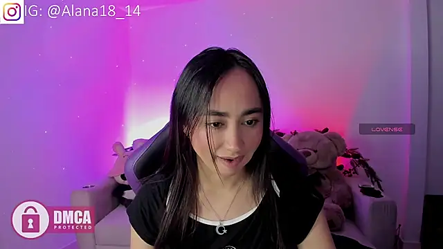 Alana Pherson online show from 11.05.25