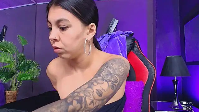 Juliet Nasty online show from 09.20.25