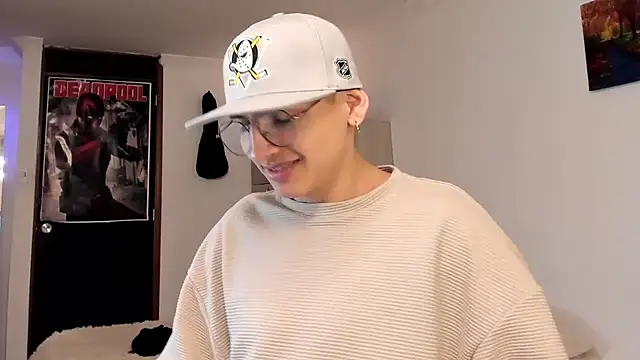 a lejandro 0 8 online show from 12.22.24