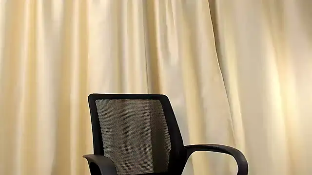 a lejandro 0 8 online show from 01.15.25