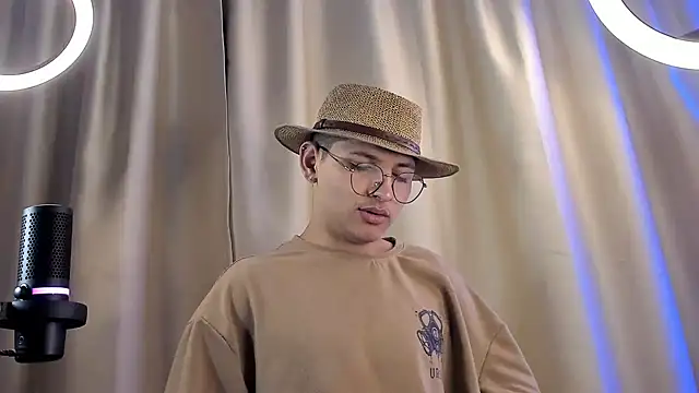 a lejandro 0 8 online show from 02.04.25