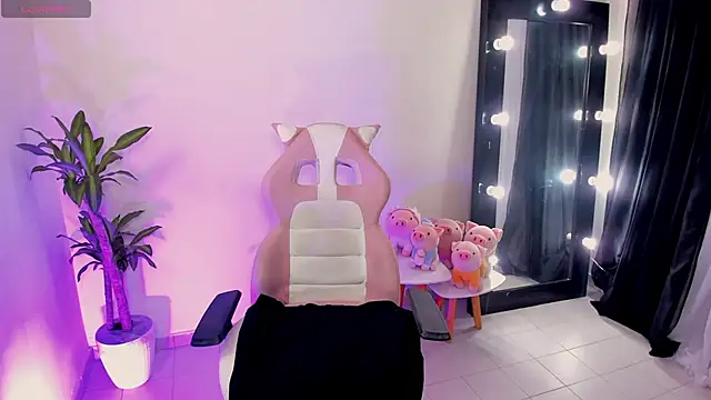 EmmaRusellx online show from 02.15.25