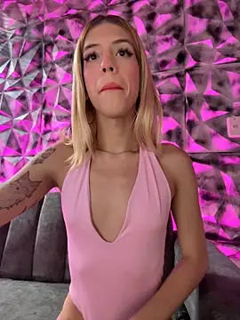 Courtney gonet online show from 11.20.25