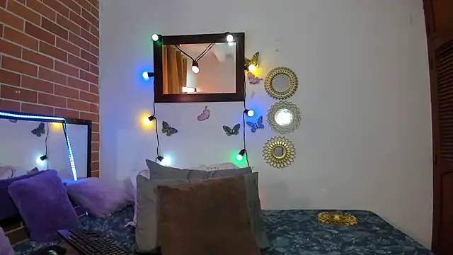 Snapshot of maja_hills chatting on 02.03.25 maja hills online show from 02.03.25