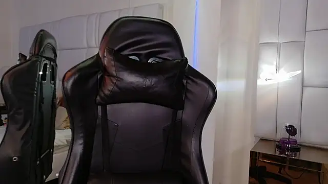 lia mariana online show from 09.25.25