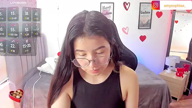 Snapshot of Amy_joones chatting on 02.20.25 Amy joones online show from 02.20.25