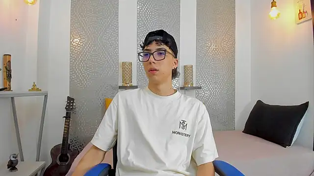 Nikolay Gregori online show from 03.20.25