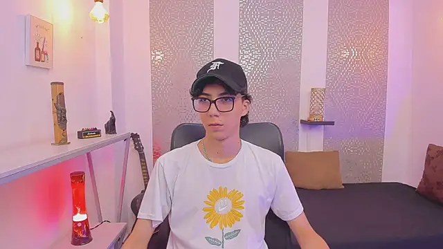 Nikolay Gregori online show from 10.15.25