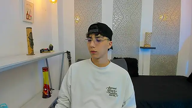 Nikolay Gregori online show from 11.05.25