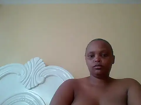 Sexxy-Shie online show from 11.17.25