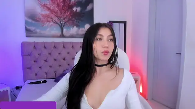 Snapshot of Julianaa_Castro_ chatting on 03.20.25 Julianaa Castro online show from 03.20.25