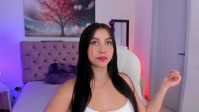 Snapshot of Julianaa_Castro_ chatting on 03.22.25 Julianaa Castro online show from 03.22.25