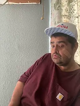 Snapshot of Miguel16i chatting on 12.08.24 Miguel16i online show from 12.08.24