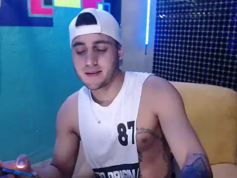 xxxxhotxoxo online show from 12.20.24