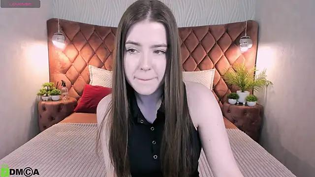 Snapshot of Haley_Gars chatting on 07.18.26 Haley Gars online show from 07.18.26