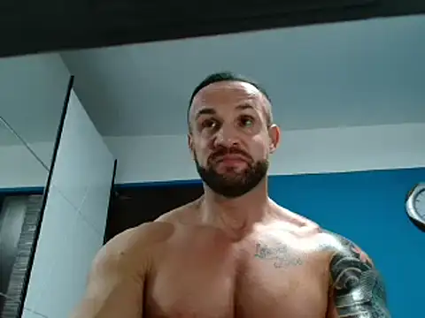 Magnificmuscles89 online show from 01.12.25