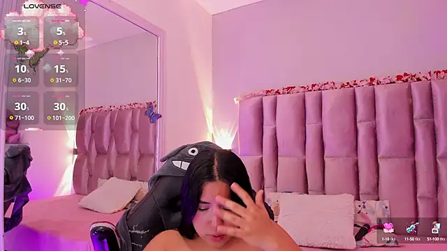 NikyBrookss online show from 10.13.25