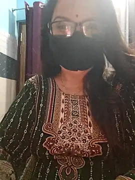 Aishwaryaa 69 online show from 11.05.25