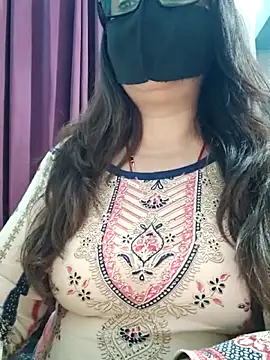 Aishwaryaa 69 online show from 04.11.26