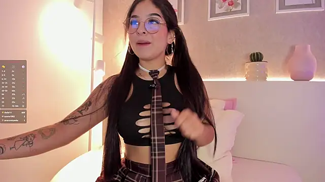 roxannegomez online show from 09.22.25