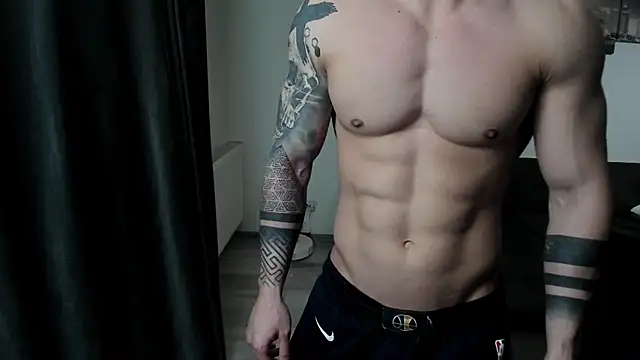 Snapshot of Richarddarell1 chatting on 02.05.26 Richarddarell1 online show from 02.05.26