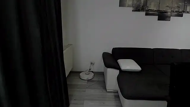 Snapshot of Richarddarell1 chatting on 02.13.26 Richarddarell1 online show from 02.13.26