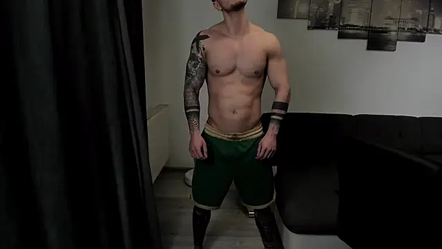 Snapshot of Richarddarell1 chatting on 02.28.26 Richarddarell1 online show from 02.28.26