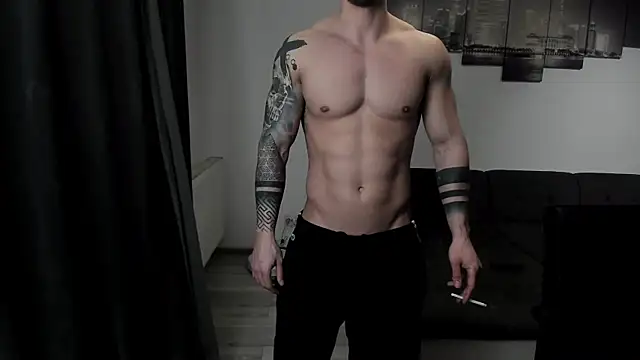 Snapshot of Richarddarell1 chatting on 03.02.26 Richarddarell1 online show from 03.02.26