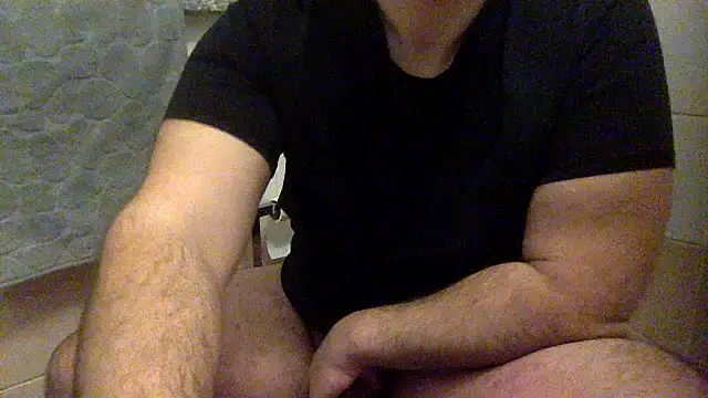 Snapshot of Gladiator_3 chatting on 12.14.24 Gladiator 3 online show from 12.14.24